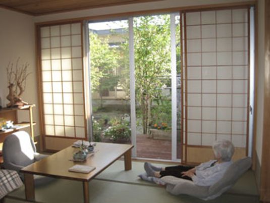 自然光が入る和室