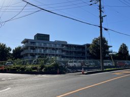 緑豊かな外観
