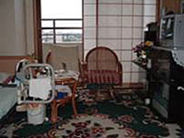 快適な居室 居室 和室風の居室は、リラックスできる落ち着いた空間で、自然の光が爽やかです。