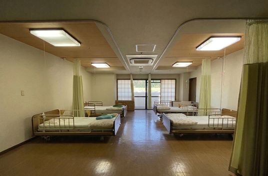 広い廊下