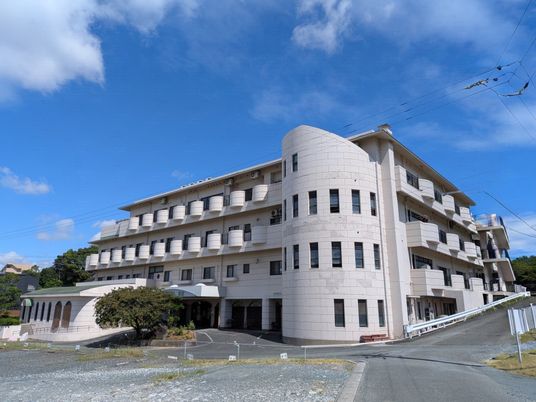 施設の外観