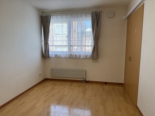 日差しが入る居室