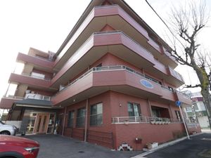 赤レンガ造りの外観