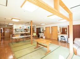 明るい広い居住スペース