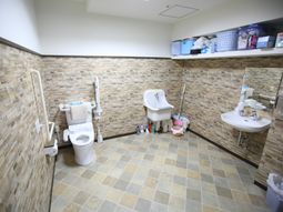 バリアフリーな浴室