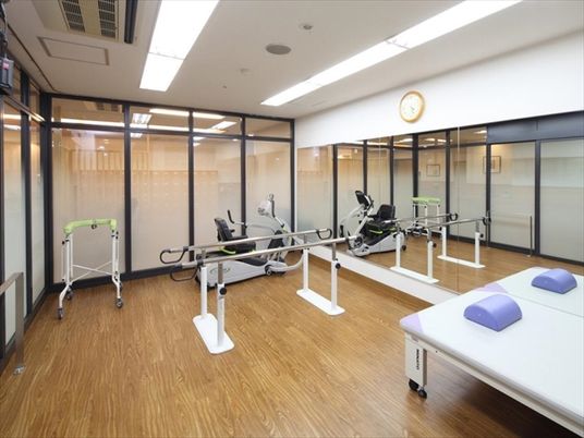 リハビリ機器付きの空間