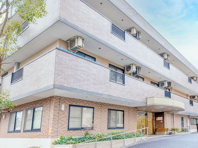 快適な外観の建物