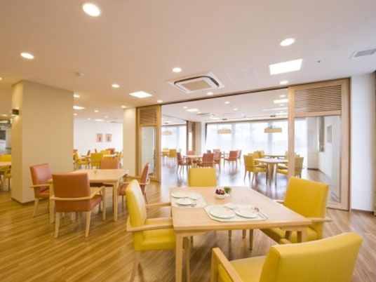 明るいダイニングエリア