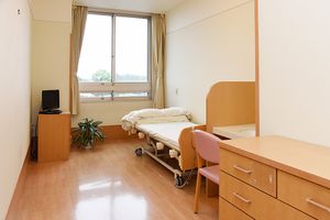 落ち着いた雰囲気の居室