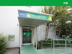 エントランス外観  