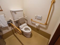 バリアフリー対応トイレ