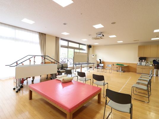 広々としたリハビリ室