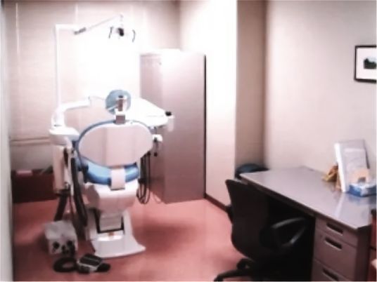 機能訓練室の清潔な一角