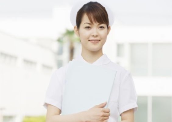 明るい表情のスタッフ