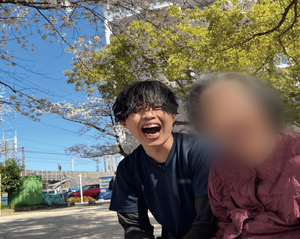 桜の咲く庭