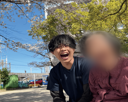 桜の咲く庭