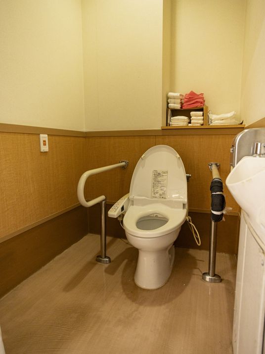 清潔で設備の整ったトイレ