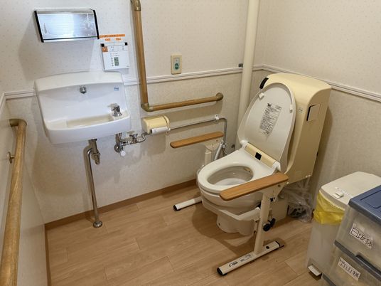 広々としたトイレ