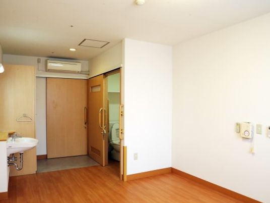 居室の明るい一角