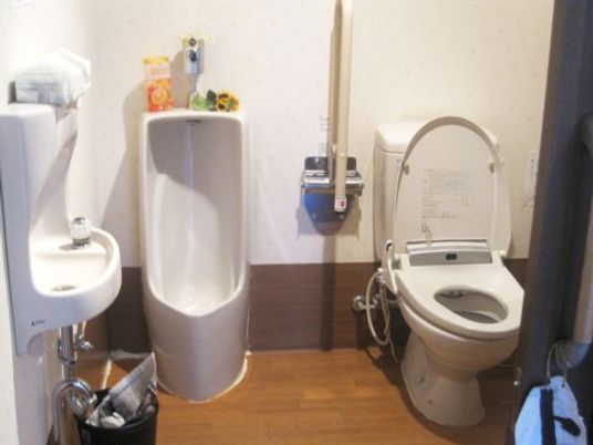 清潔感のあるトイレ空間