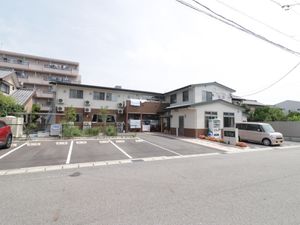 快適な環境の施設外観