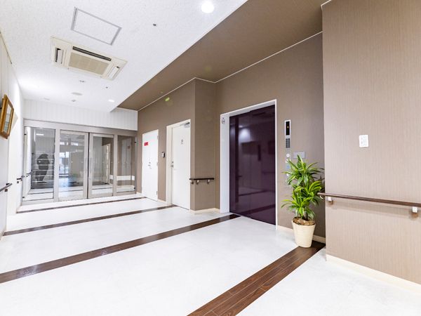 清潔感ある廊下の様子