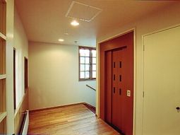 温もりのある廊下