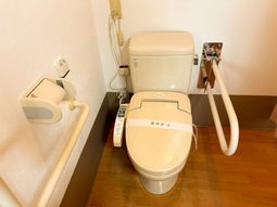 安全に配慮されたトイレ