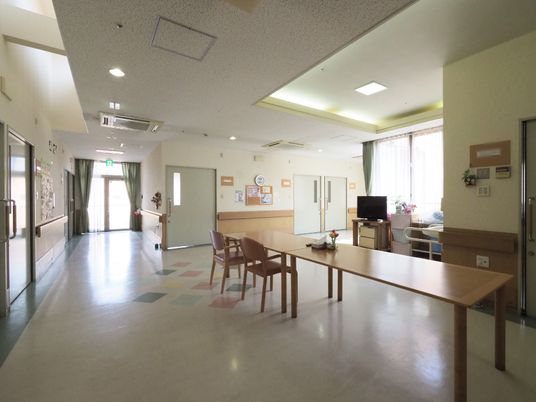 共有スペースの角部屋