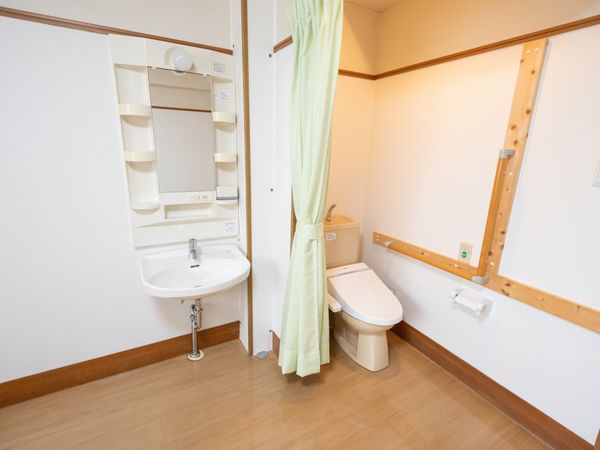 清潔なトイレスペース
