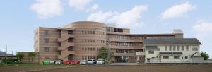 広々とした建物外観