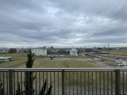 広いバルコニー