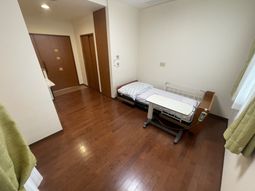 落ち着いた病室