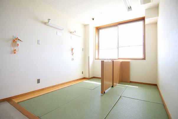 明るい和室