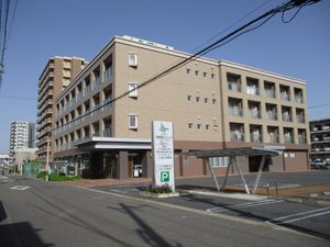 多階建ての建物外観