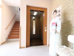 廊下と階段のエリア