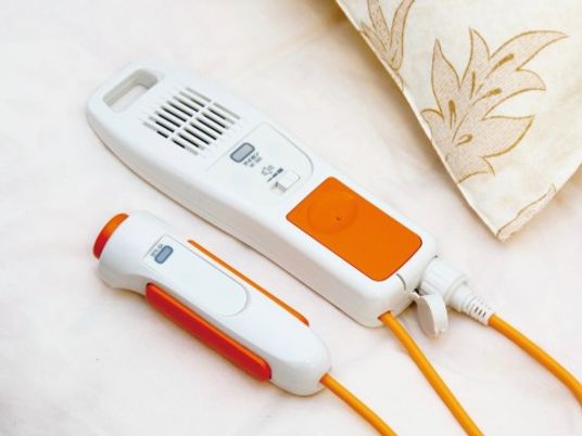 ナースコール装置とクッション