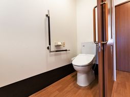 バリアフリートイレ