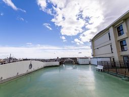 広々したテラスと空