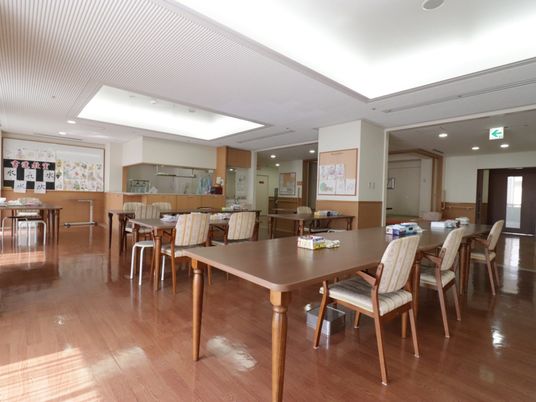 広々としたダイニング空間 