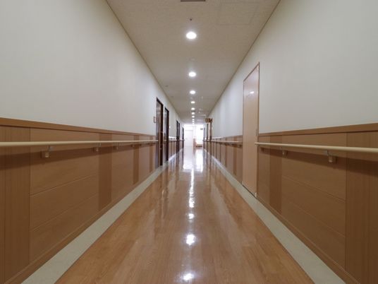 廊下のクリーンなイメージ 