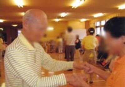 活動中の人々の部屋