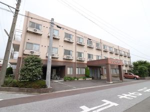 建物外観の正面ビュー