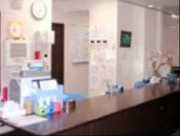 カウンターと掲示物のエリア