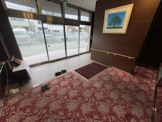 整った玄関スペース