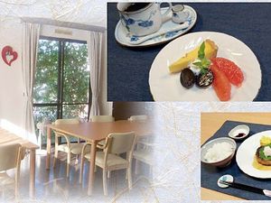 明るい食堂テーブル  