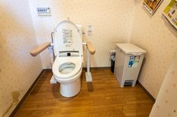 バリアフリートイレ