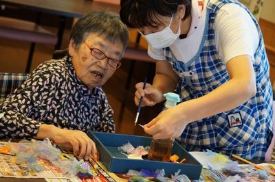 手芸活動を行う居室