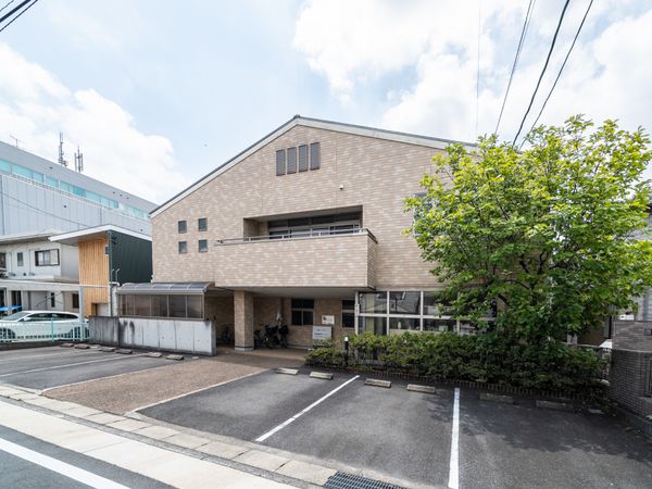 清潔感のある建物外観