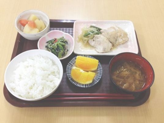 栄養満点の手作り食事